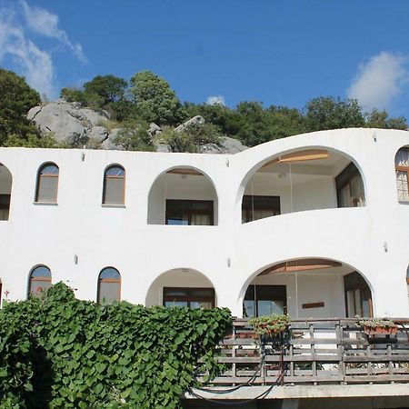 Pataki Guesthouse Petrovac Luaran gambar