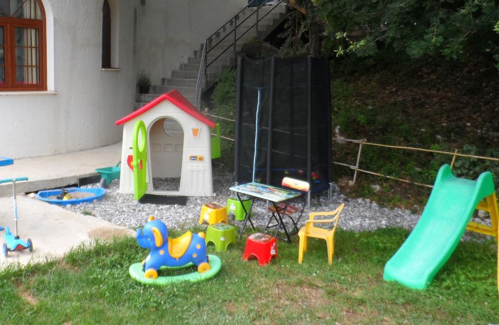 Pataki Guesthouse Petrovac Luaran gambar