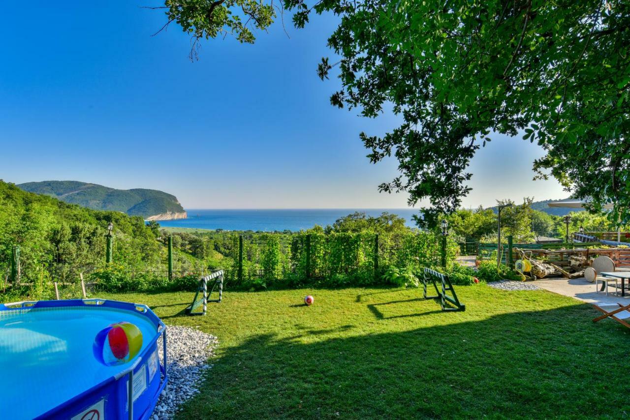 Pataki Guesthouse Petrovac Luaran gambar