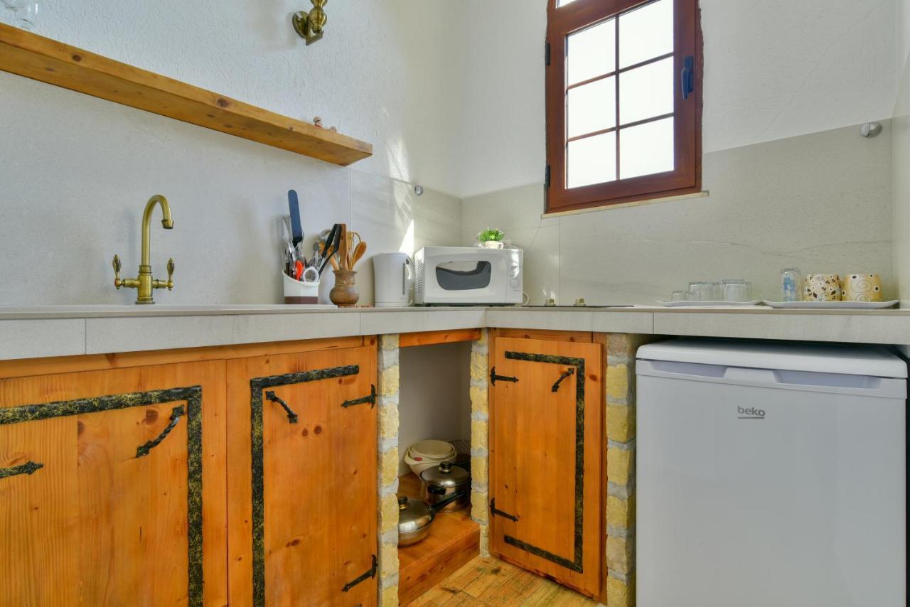 Pataki Guesthouse Petrovac Luaran gambar